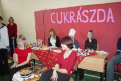 karacsony2004_ 002