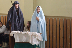 image015