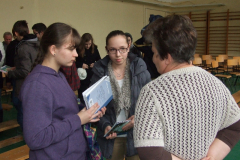 image049